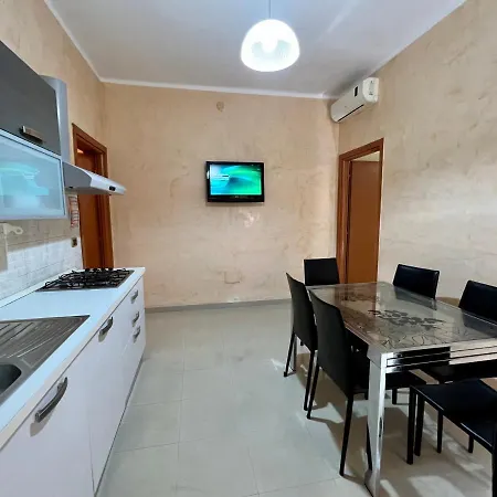Maison Sul Mare Tatil Evi Gallipoli
